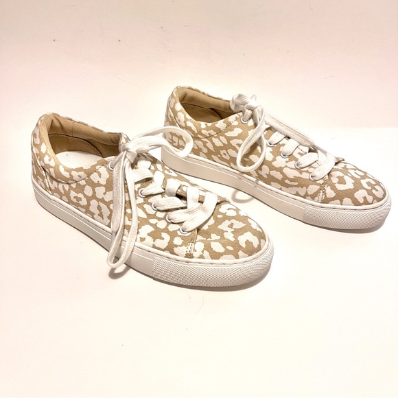 J Crew Factory Road Trip Tan & White Animal Print Canvas Lace Up Sneakers size 6 - Picture 4 of 8